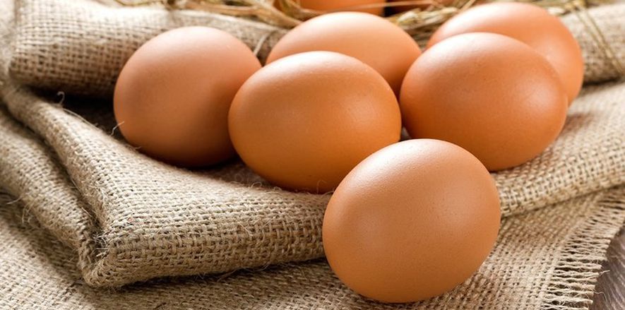 Người tập gym ăn trứng gà sống có tốt không?