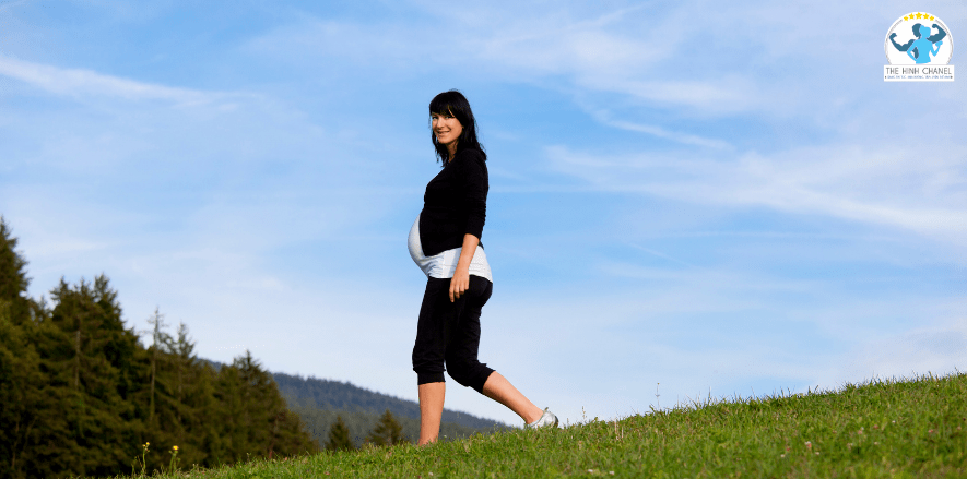 Bầu 4 tháng đi bộ nhiều có sao không? Làm thế nào để có thể quen với việc đi bộ khi mang thai? Mời các bạn tham khảo bài viết dưới đây để có thêm thông tin tập luyện...